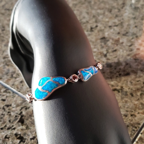 Blue fire opal and blood garnet s.s. bracelet - Picture 8 of 11